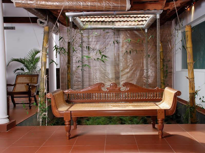 Lemon Tree Vembanad Lake Resort, Kerala Alappuzha Exterior foto